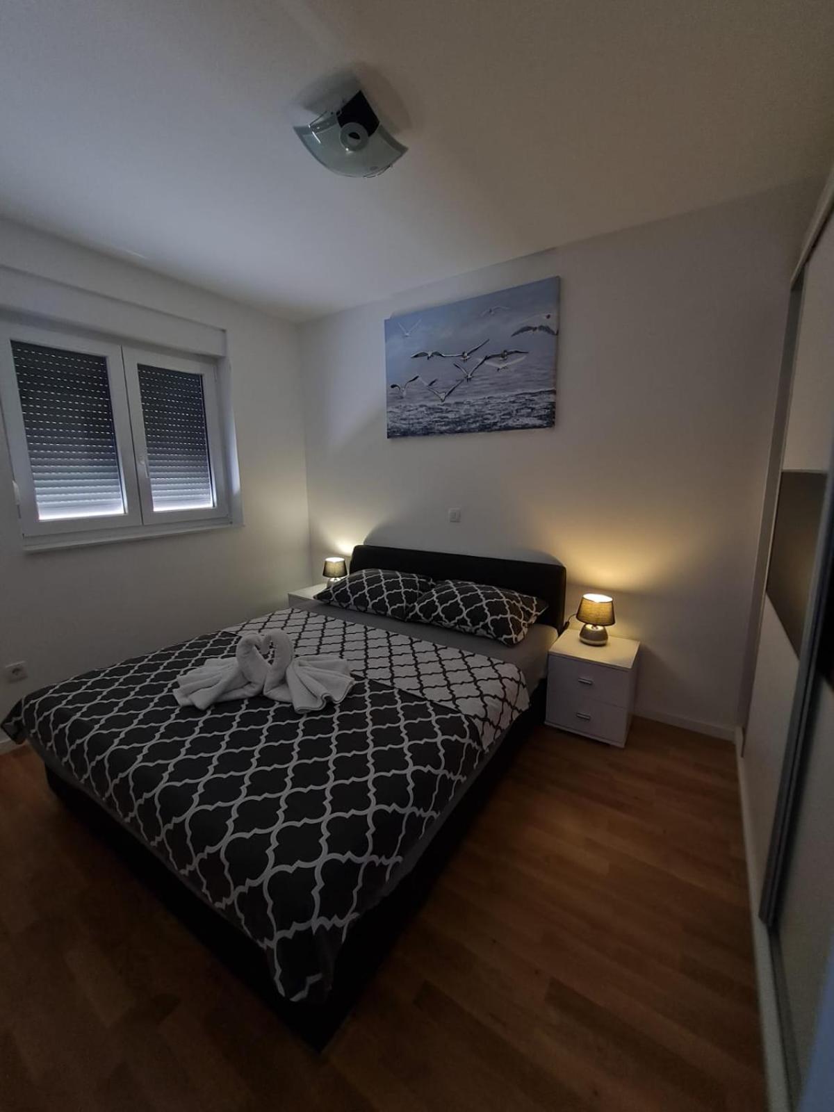 Apartmani Zdrijac Нин Экстерьер фото