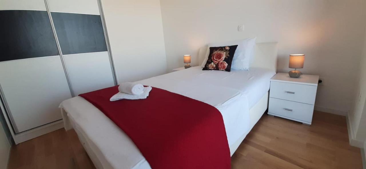 Apartmani Zdrijac Нин Экстерьер фото